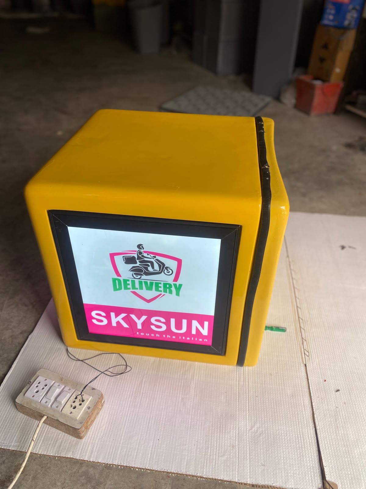 Delivery Box 1