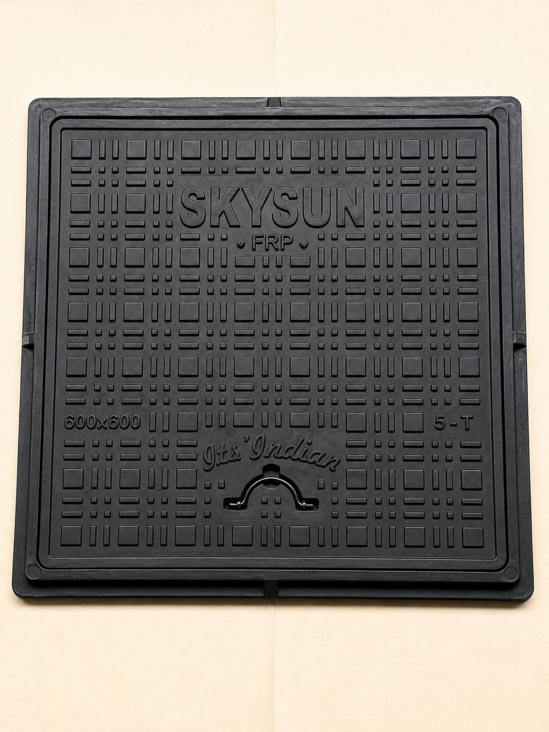 600 X 600 - Black